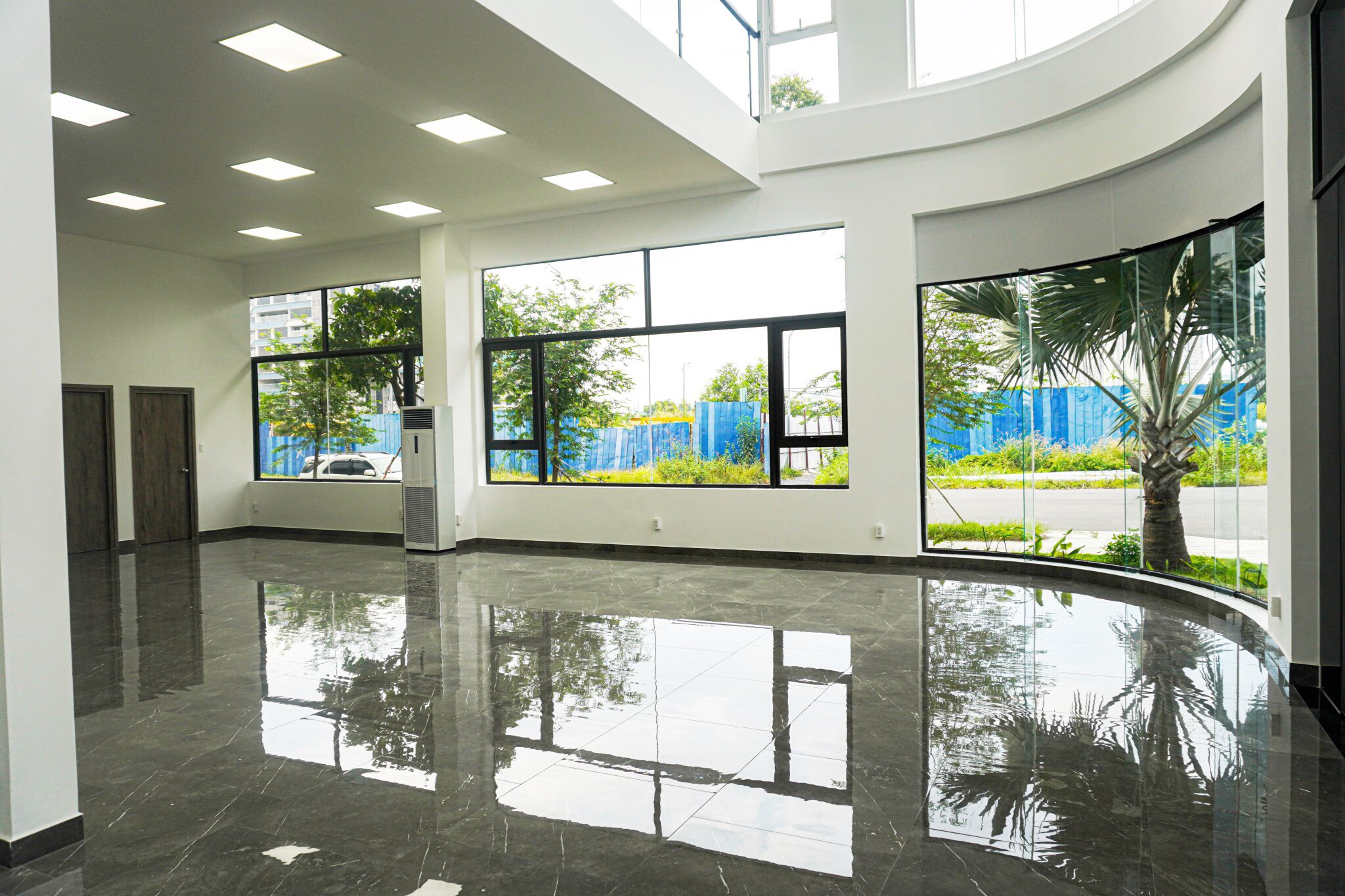 Cho thuê toà nhà văn phòng quận 2, cho thuê nhà 2 mặt tiền khu lakeview