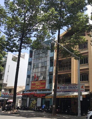 Có nhà cho thuê nguyên căn mặt tiền đường Ngô Gia Tự quận 10
