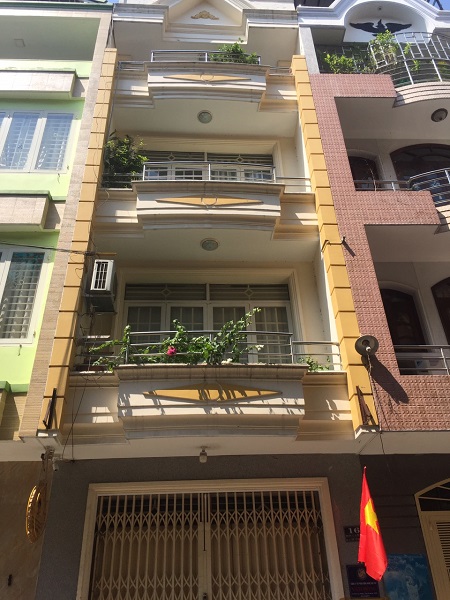 Nhà cho thuê  nguyên căn mặt tiền đường Hoa Cau, Quận Phú Nhuận