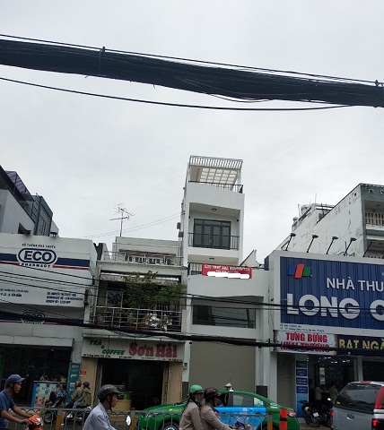 Nhà cho thuê nguyên căn mặt tiền Trường Chinh quận Tân Bình
