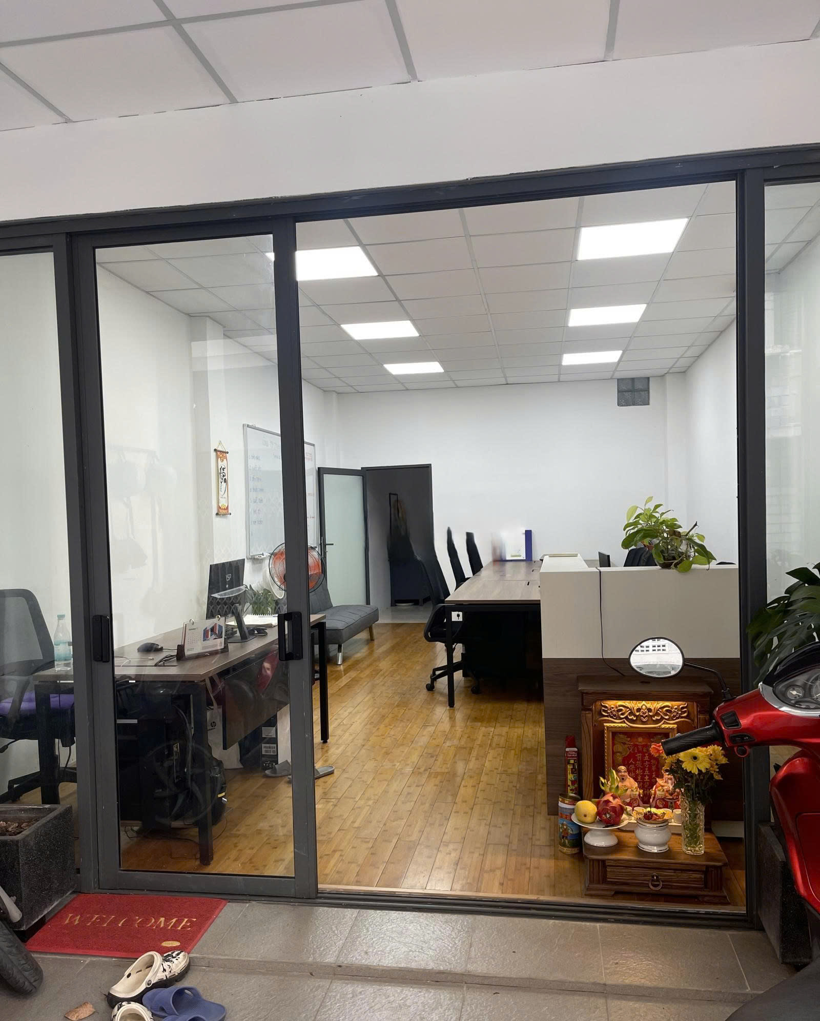 Nhà nguyên căn đường Trần Đình Xu Quận 1 cho thuê