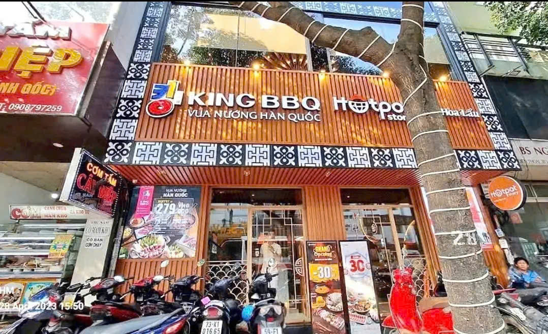 Cho thuê ngay nhà mặt tiền Cao Thắng Quận 3