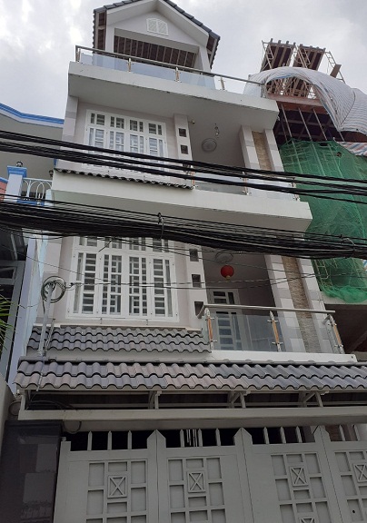 Cho thuê nhà 1 trệt 3 lầu đường Đào Duy Anh Quận Phú Nhuận 45tr/tháng