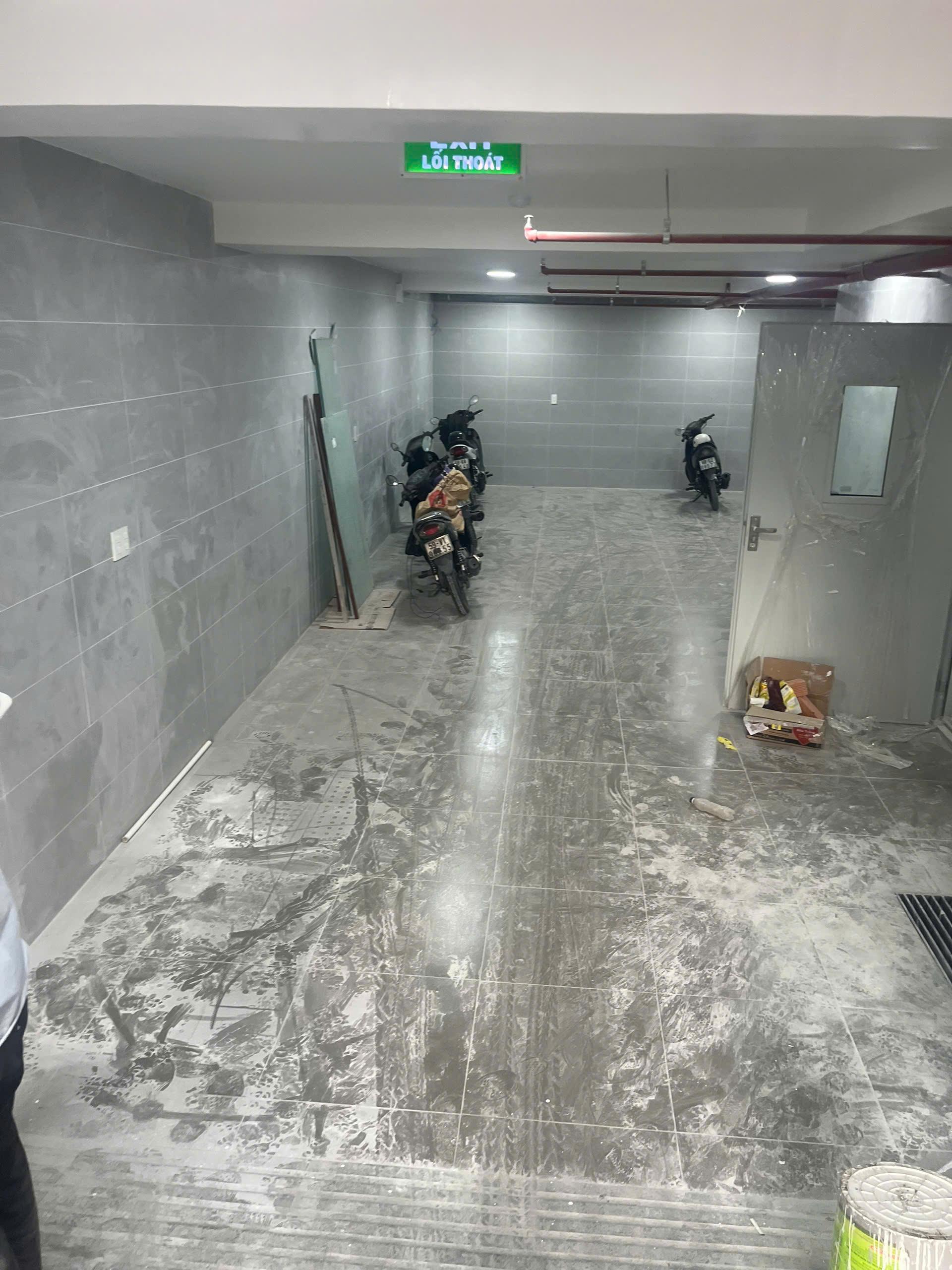 Tòa nhà cho thuê mặt tiền 22 Nguyễn Thanh Sơn Quận 2