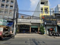 Cho thuê nhà góc 2 mặt tiền đường Lê Quang Định
