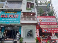 Cho thuê nhà 2 mặt tiền trước sau đường Ngô Gia Tự Quận 10