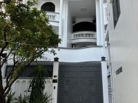 Cho thuê nhà đường Hồ Văn Huê quận Phú Nhuận