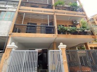 Cho thuê nhà đường Huỳnh Văn Bánh, nhà nguyên căn hẻm lớn quận Phú Nhuận