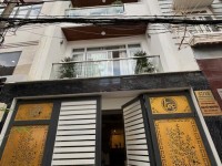 Cho thuê nhà đường Nguyễn Minh Hoàng quận Tân Bình