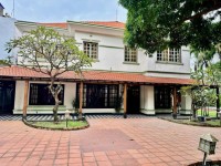 Cho thuê nhà đường Xuân Thủy Thảo Điền Quận 2