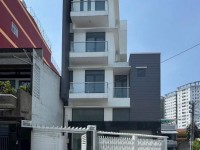 Cho thuê nhà góc 2 mặt tiền đường Trịnh Đình Trọng quận Tân Phú