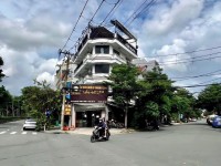 Cho thuê nhà góc ngã 4 đường Phạm Huy Thông quận Gò Vấp