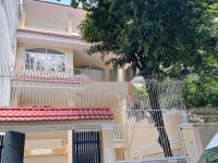 Cho thuê nhà hẻm xe hơi đường Yên Thế quận Tân Bình