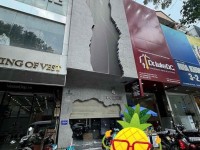 Cho thuê nhà mặt tiền đường Ba Tháng Hai Quận 10