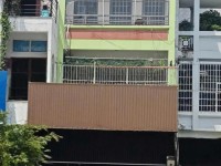 Cho thuê nhà mặt tiền đường Cách Mạng Tháng 8 quận Tân Bình
