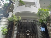 Cho thuê nhà mặt tiền đường Đặng Dung Quận 1