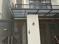 Cho thuê nhà mặt tiền đường Giải Phóng quận Tân Bình