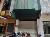 Cho thuê nhà mặt tiền đường Lê Văn Sỹ Quận 3