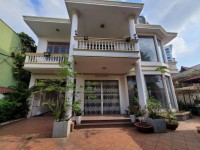 Cho thuê nhà mặt tiền đường Nguyễn Đăng Giai Quận 2