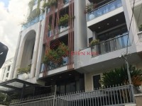 Cho thuê nhà mặt tiền đường Nguyễn Đình Chính quận Phú Nhuận