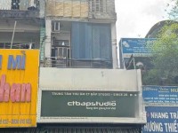 Cho thuê nhà mặt tiền đường Nguyễn Duy Dương Quận 10