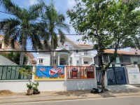 Cho thuê nhà mặt tiền đường Nguyễn Văn Hưởng Quận 2