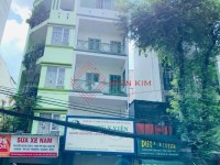 Cho thuê nhà mặt tiền đường Trường Sơn Quận 10