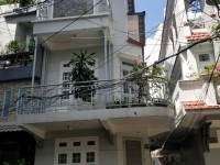 Thuê nhà quận Phú Nhuận, nhà nguyên căn đường Huỳnh Văn Bánh