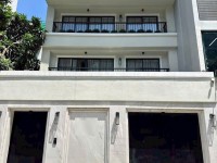 Bán nhà mặt tiền đường Nguyễn Văn Thủ quận 1
