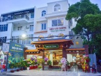 Bán nhà góc 2 mặt tiền đường Huỳnh Lan Khanh diện tích: 10x20m trệt 2 lầu