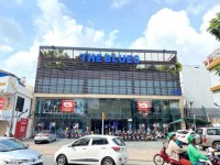 Ban nhà mặt tiền đường Lê Văn Sỹ Quận 3