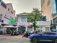 Bán nhà mặt tiền đường Nguyễn Đình Chiểu diện tích: 15,3x21m 2 tầng