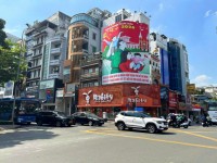 Bán tòa nhà mặt tiền đường Hai Bà Trưng, diện tích: 7,1x27m (nở hậu 14,3m) hầm trệt lửng 5 lầu sân thượng