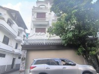 Cho thuê nhà 2 mặt tiền số 5 Yên Thế quận Tân Bình