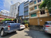 Cho thuê nhà đường D5, nhà hẻm lớn quận Bình Thạnh