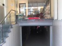 Cho thuê nhà mặt tiền đường Bùi Tá Hán Quận 2