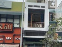 Cho thuê nhà mặt tiền đường Cách Mạng Tháng 8 quận Tân Bình