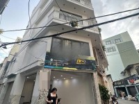 Cho thuê nhà mặt tiền đường Hoa Đào quận Phú Nhuận