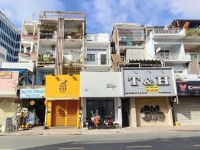Cho thuê nhà mặt tiền đường Lê Văn Sỹ quận Phú Nhuận