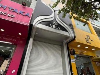 Cho thuê nhà mặt tiền đường Nguyễn Đình Chiểu quận 3