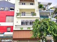 Cho thuê nhà mặt tiền đường Nguyễn Đình Chiểu Quận 3