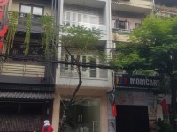 Cho thuê nhà mặt tiền đường Nguyễn Hồng Đào quận Tân Bình
