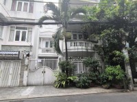 Cho thuê nhà mặt tiền đường Nguyễn Minh Hoàng quận Tân Bình