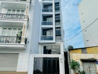 Cho thuê nhà mặt tiền đường Nguyễn Văn Nguyễn Quận 1