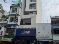 Cho thuê nhà mặt tiền đường Sư Vạn Hạnh Quận 10