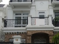 Cho thuê nhà mặt tiền nguyên căn đường Phan Văn Trị quận Gò Vấp