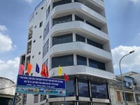 Cho thuê tòa nhà nguyên căn mặt tiền đường Nguyễn Văn Đậu quận Bình Thạnh
