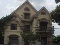 Thuê nhà quận 2, cho thuê nhà nguyên căn mặt tiền đường Nguyễn Văn Hưởng